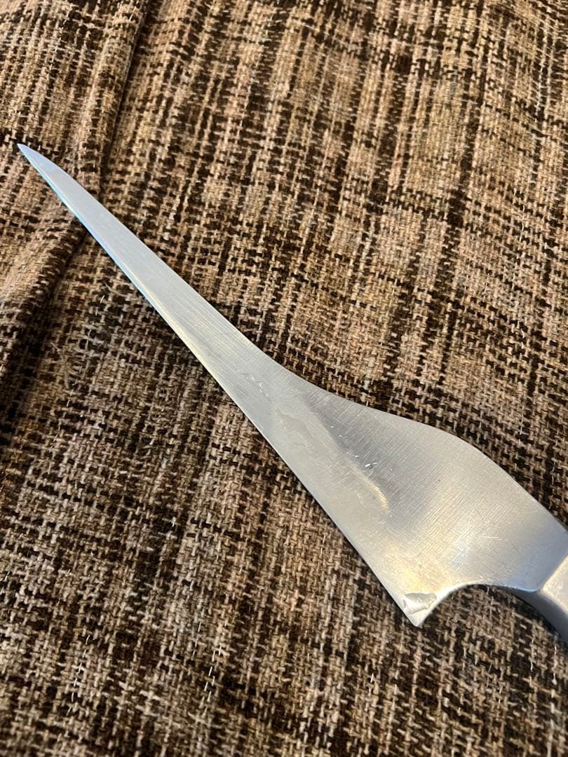 グレステンぺティナイフ 21cm 021ＴＵＭ 焼肉店で牛タンカットに使用