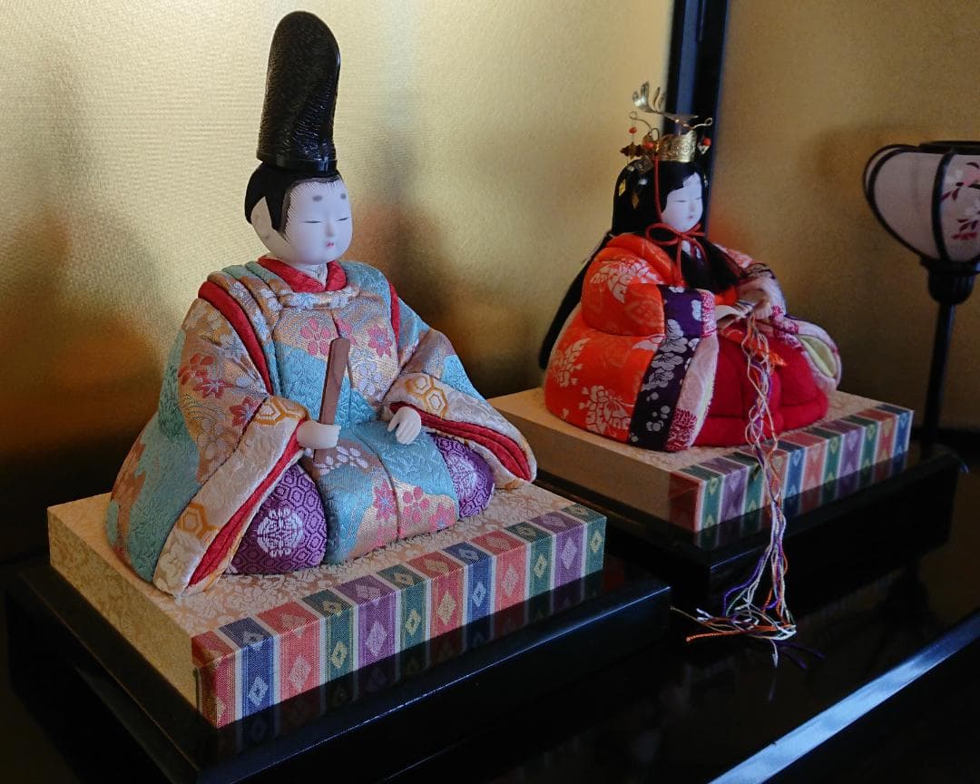 真多呂人形　若葉雛　木目込