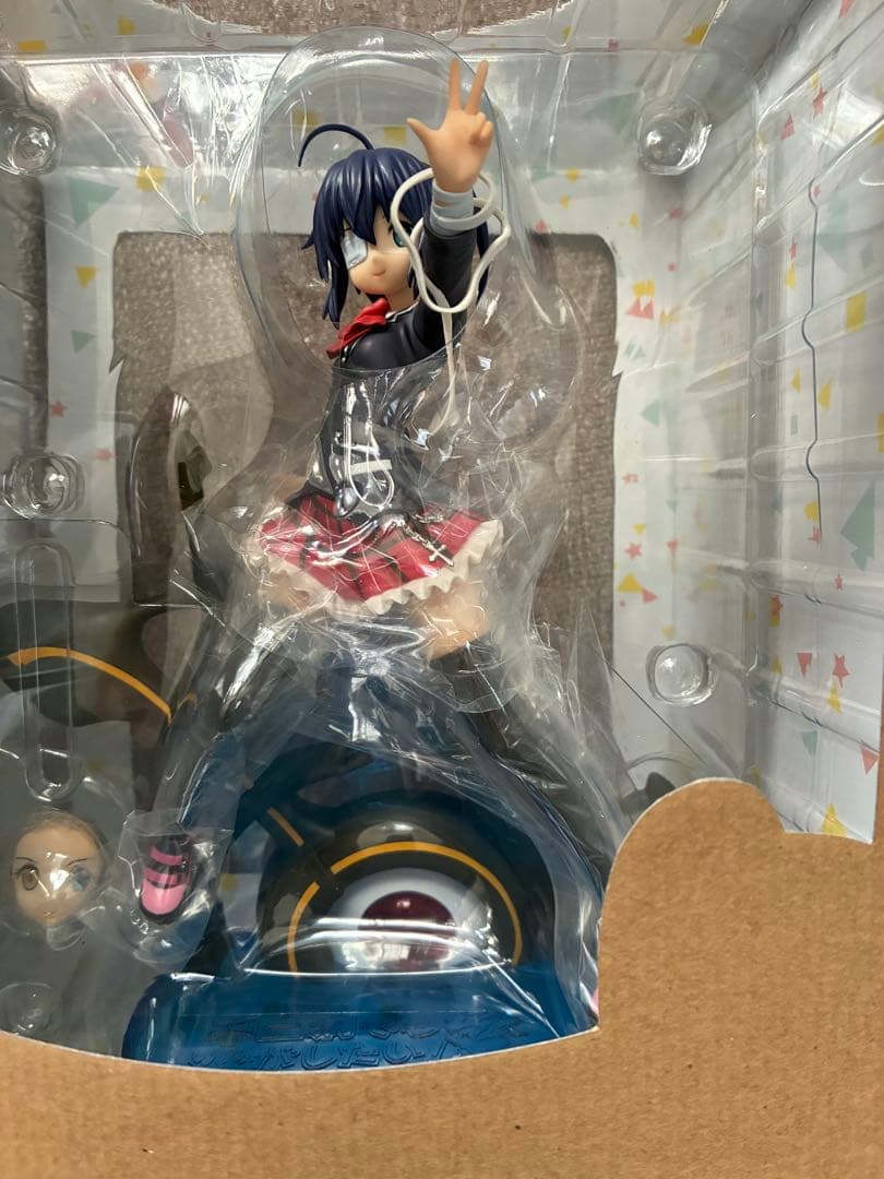 中二病でも恋がしたい! 戀 小鳥遊六花 1/7 スケール フィギュア