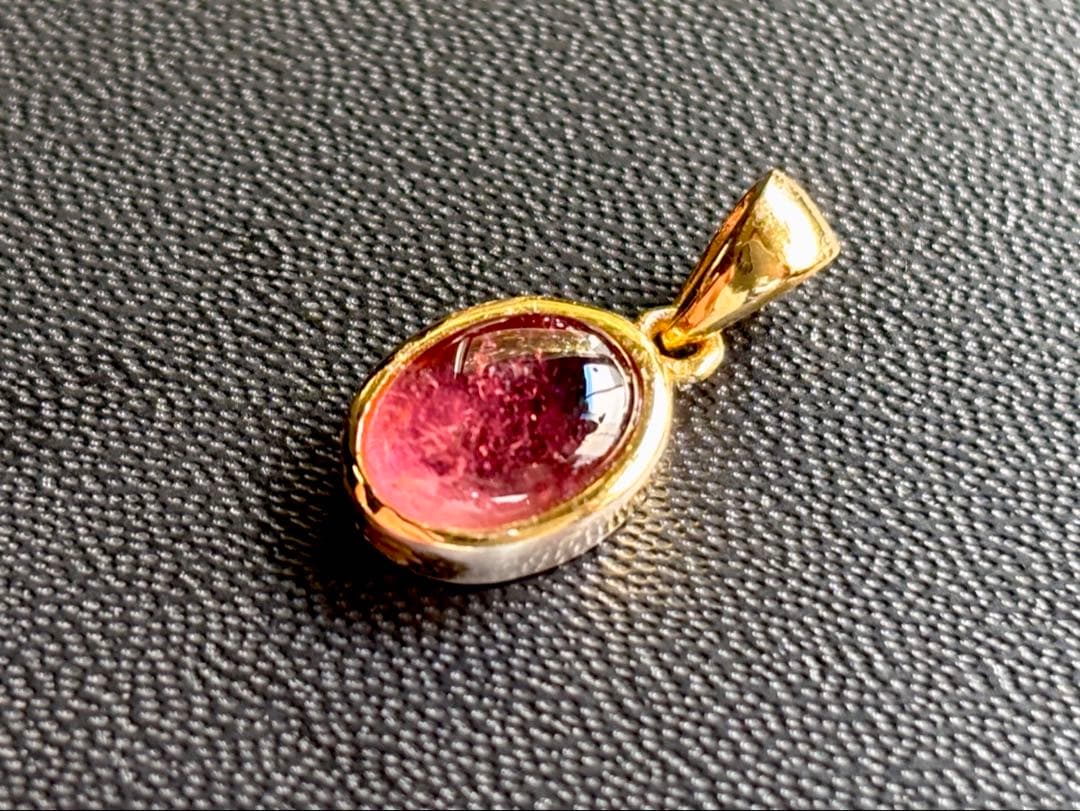 訳あり特価　究極品質　運命のソウルメイトを引き寄せる愛の宝石　ルベライトのPT