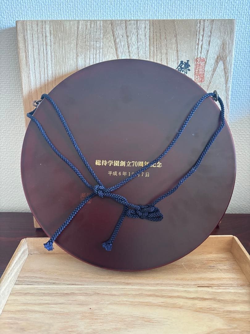 鏡　壁掛　ミラー　彫刻　塗　丸　円　鎌倉彫　掛鏡