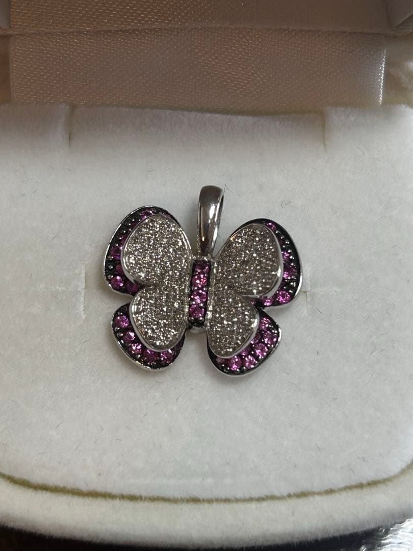 K18WGピンクサファイア蝶々トップ