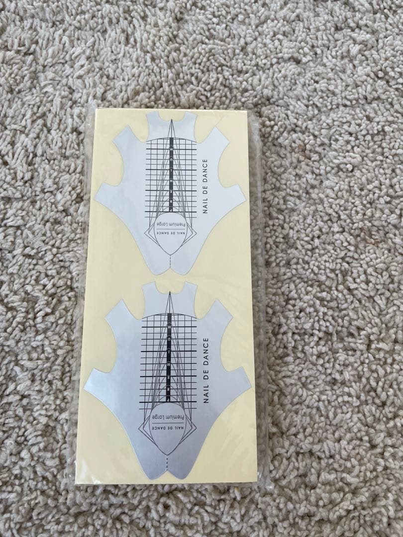 お値下げ‼︎アクリルフルーリアリキッド・パウダー ネイルフォーム・ネイルデダンス