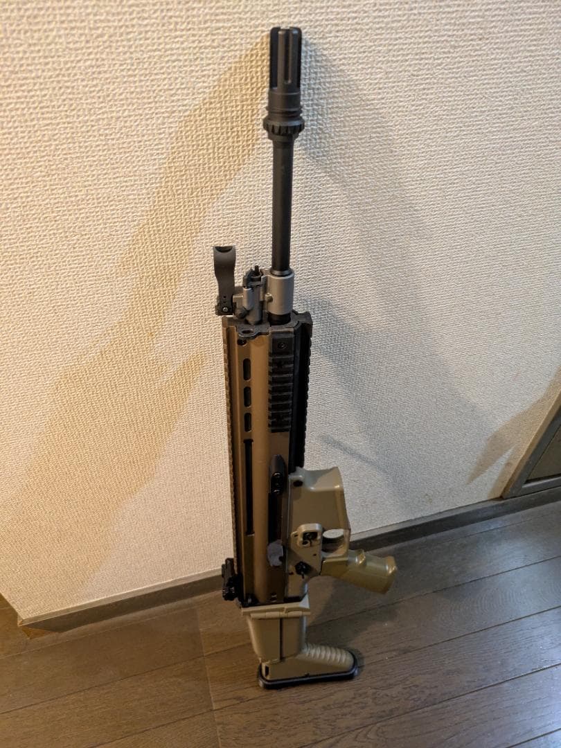 東京マルイ次世代電動ガン SCAR-L フラットダークアース