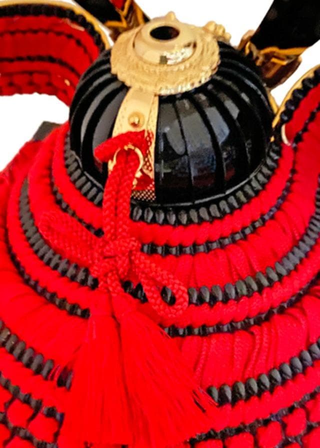 10号兜 大塔兜 中鍬形 赤糸縅 五月人形 コンパクト飾り 兜飾り お祝い　兜