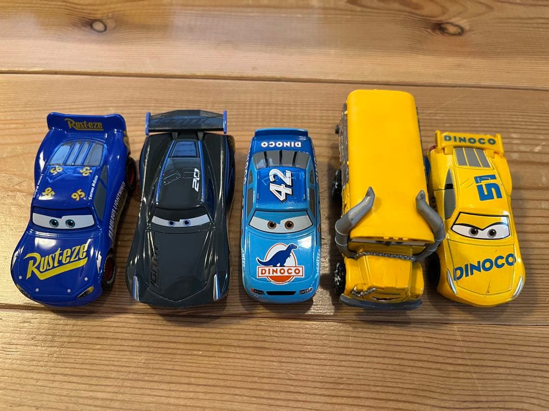 た*き様 トミカ カーズ まとめ売り 27台