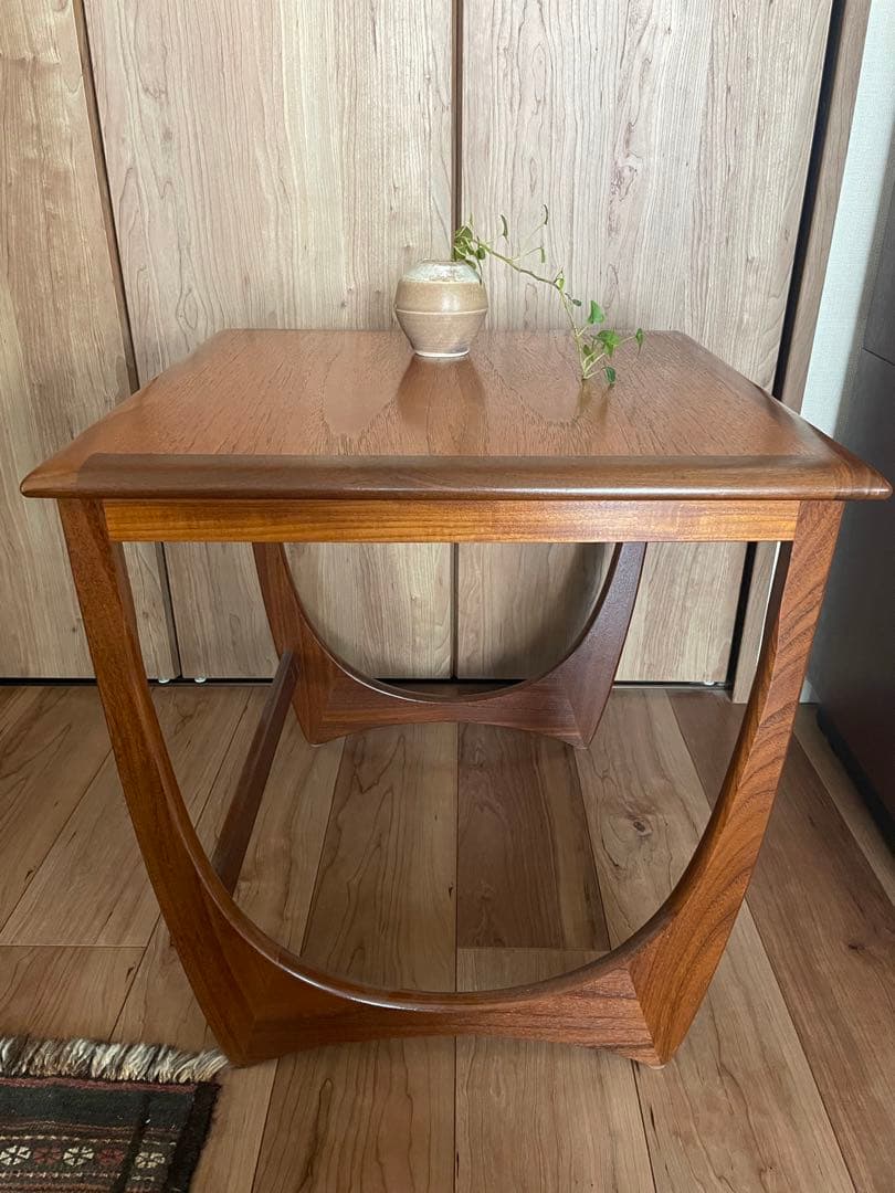 G-PLAN/ジープラン/英国/ビンテージ家具/ネストテーブル/ Lサイズ単品