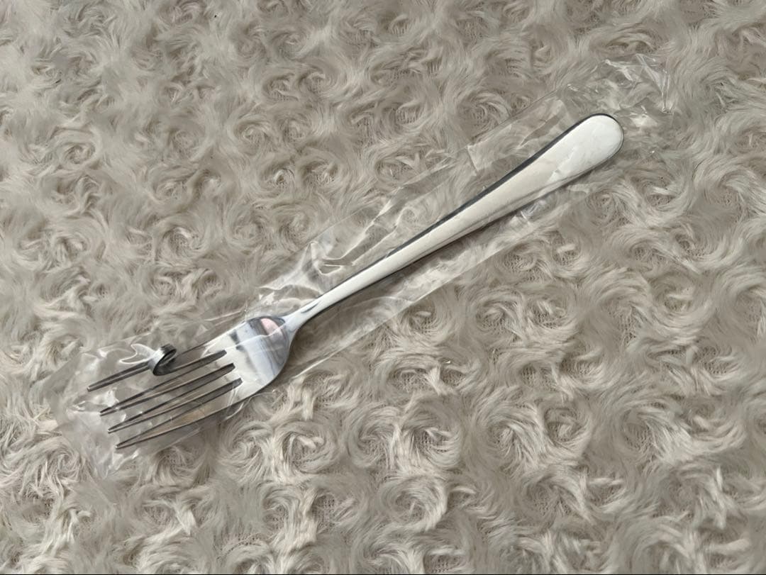 グラフィックデザイナー福田繁雄　カトラリー　福田繁雄デザインフォーク〈ぐるり〉