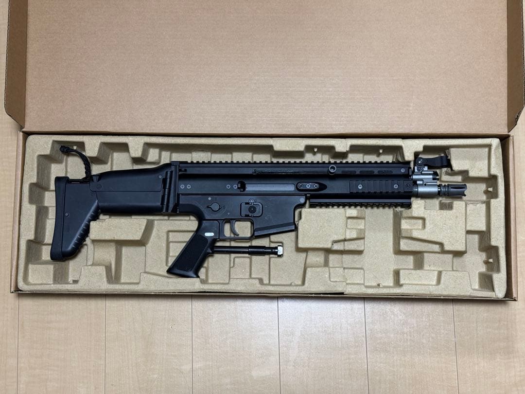 【むらっぱ】SCAR-L ガスブロ　マガジン3本　グリップライト