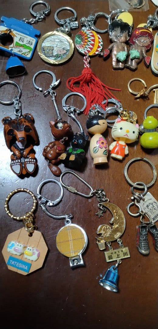 昭和、レトロキーホルダー47個まとめ売りです。