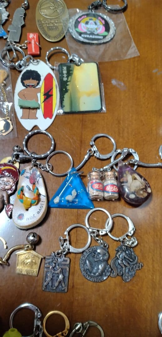 昭和、レトロキーホルダー47個まとめ売りです。