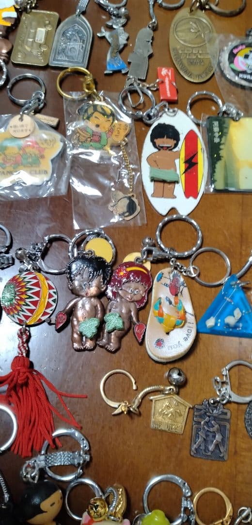 昭和、レトロキーホルダー47個まとめ売りです。