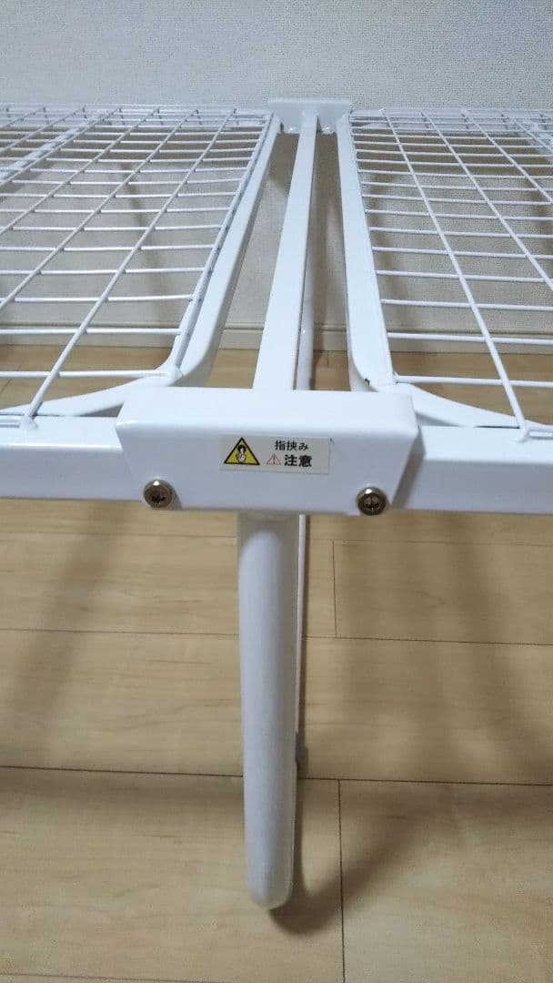 折り畳みベッド シンプル ベッド ジャンク スチールフレーム　メッシュベッド