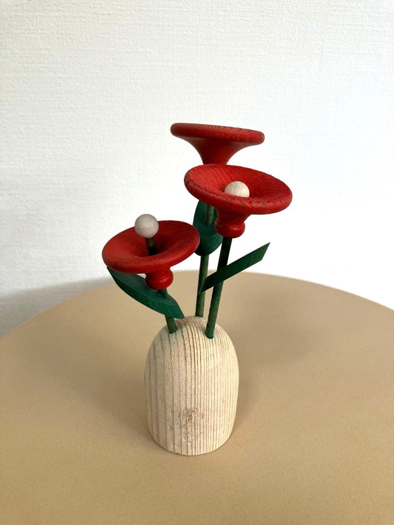 aarikka アーリッカ 3本の赤い花の寄せ植え　木製　オブジェ