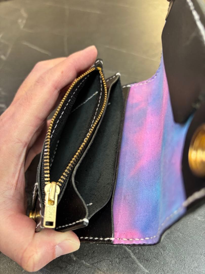 タイダイ　トラッカーウォレット　ハンドメイド　革財布　ミドルトラッカー