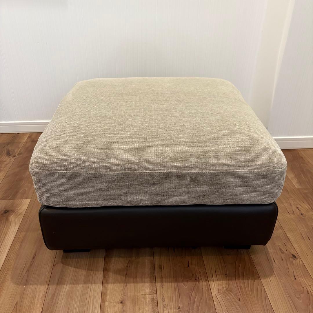 オットマン/スツール/ベージュ/本革/レザー/ファブリック/バネ/座面フェザー入