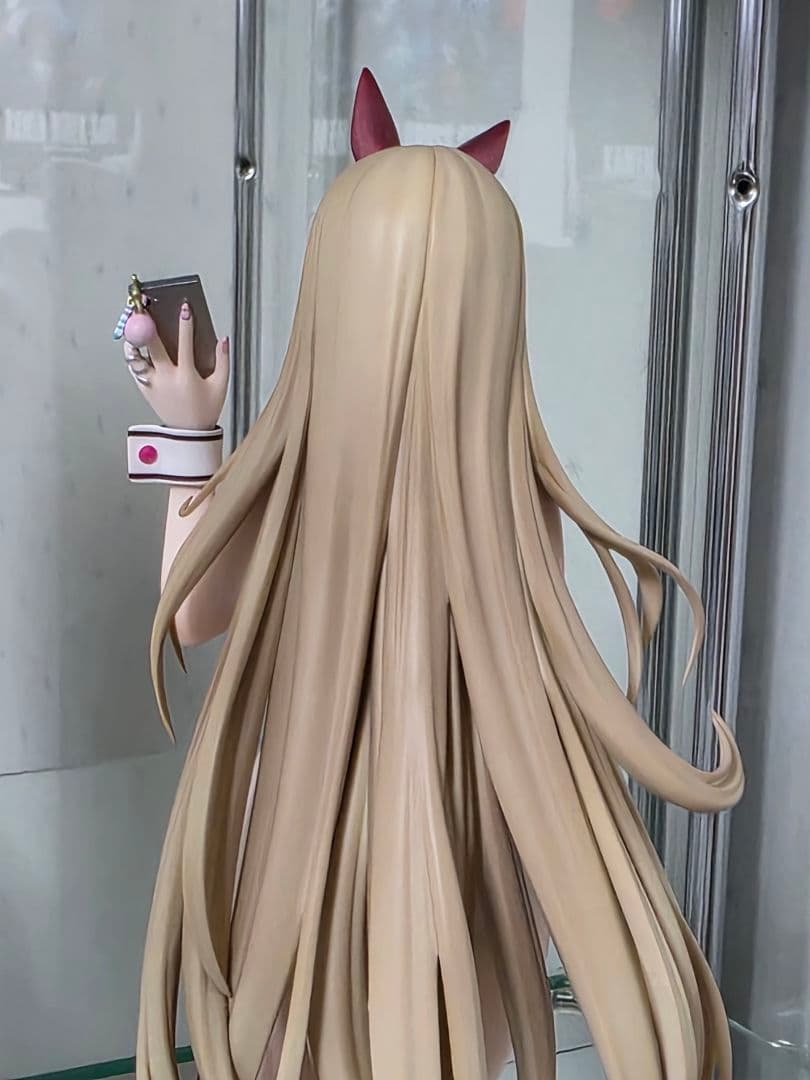 バイパー フィギュア Toxic Rabbit