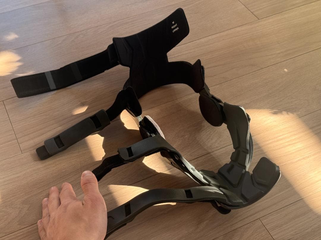 Össur（オッサー）CTi 3 ・ 膝装具 ニーブレース 右膝用 ブラック