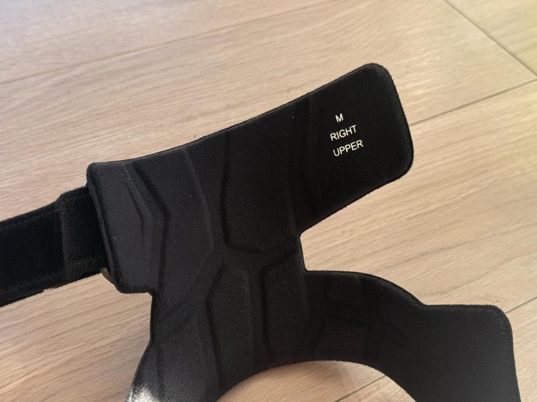 Össur（オッサー）CTi 3 ・ 膝装具 ニーブレース 右膝用 ブラック