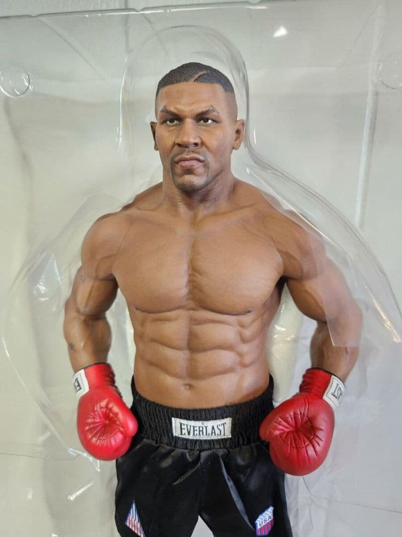マイク・タイソン 1/4 プレミアム フィギュア[ストームコレクティブルズ