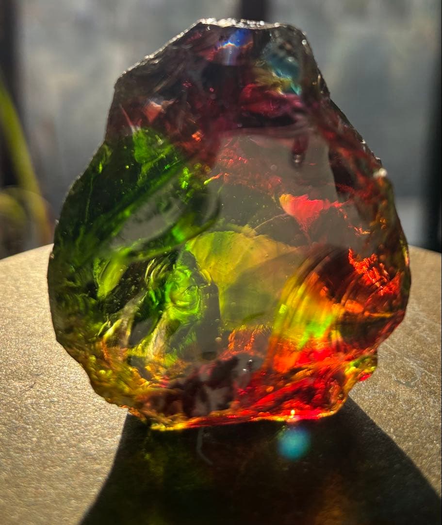 アンダラクリスタル レインボー　マルチカラー　Andara Crystal