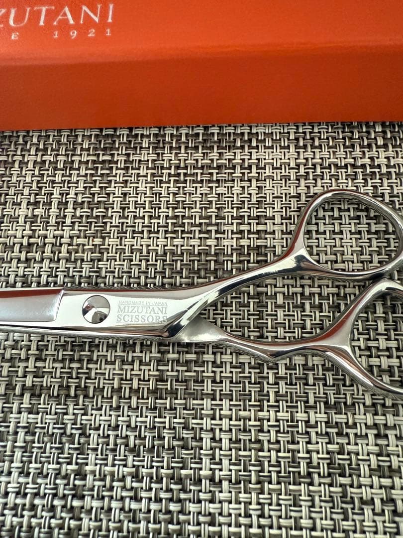 【美品】MIZUTANI ミズタニ fit カットシザー　5.5インチ