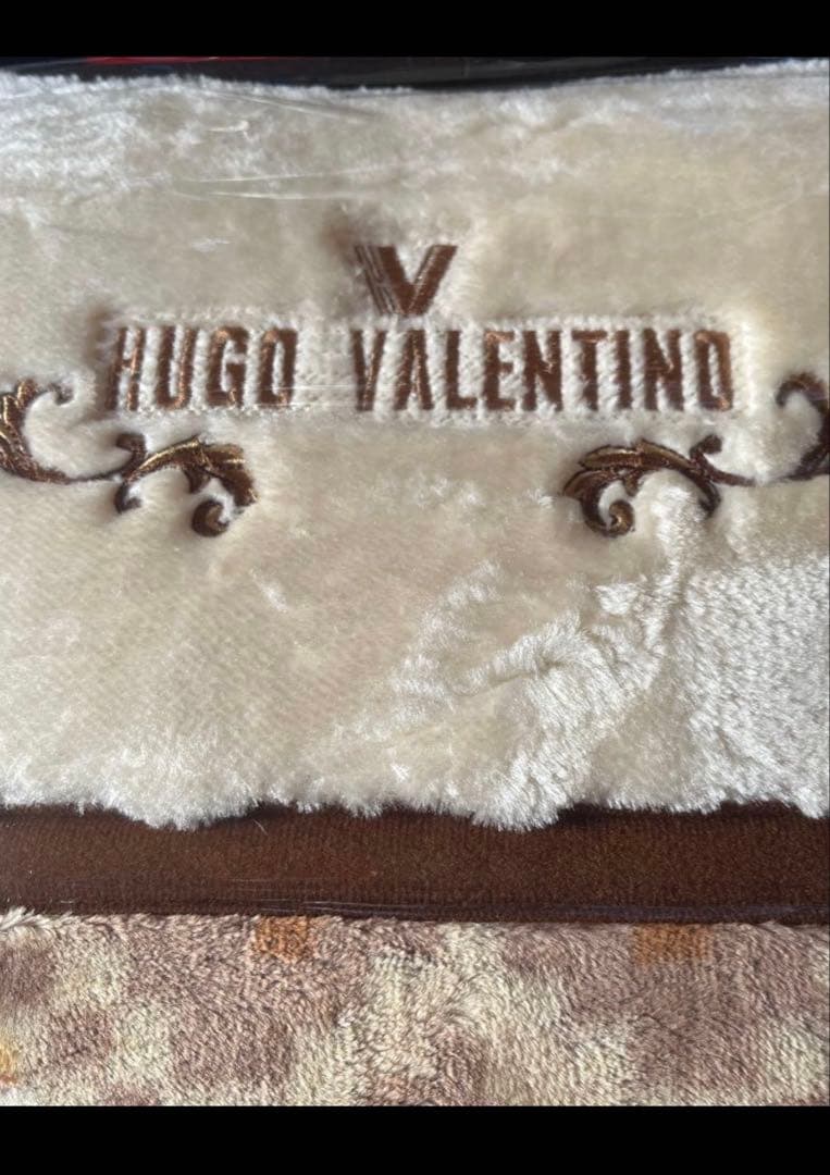 HUGO VALENTINO 花柄毛布 約150×220cm