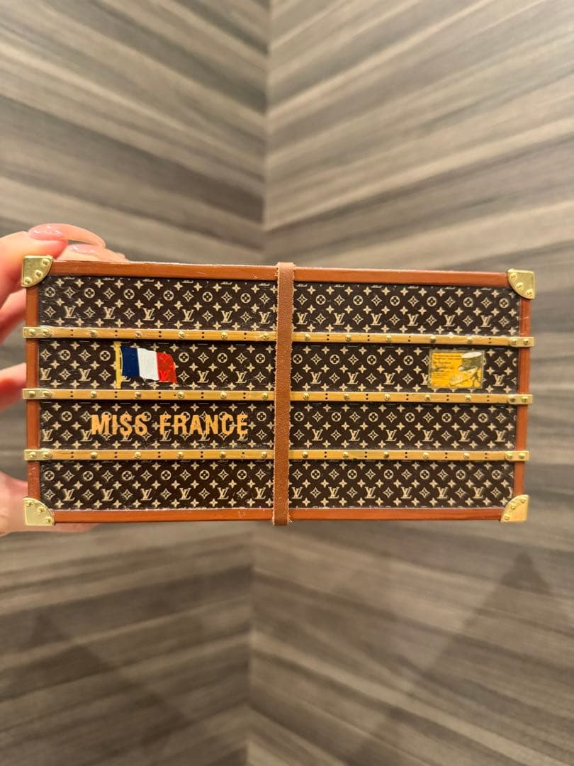 Louis Vuitton MISS FRANCE トランク オブジェ