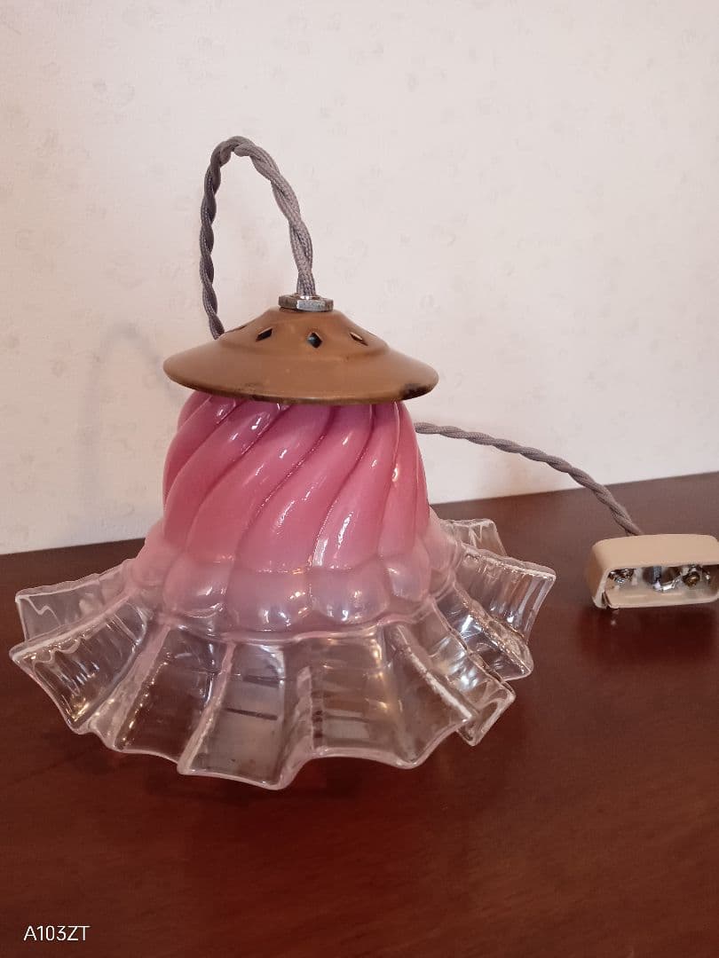 アンティーク ガラスシェード 吊り下げ照明 ペンダントライト 天井照明