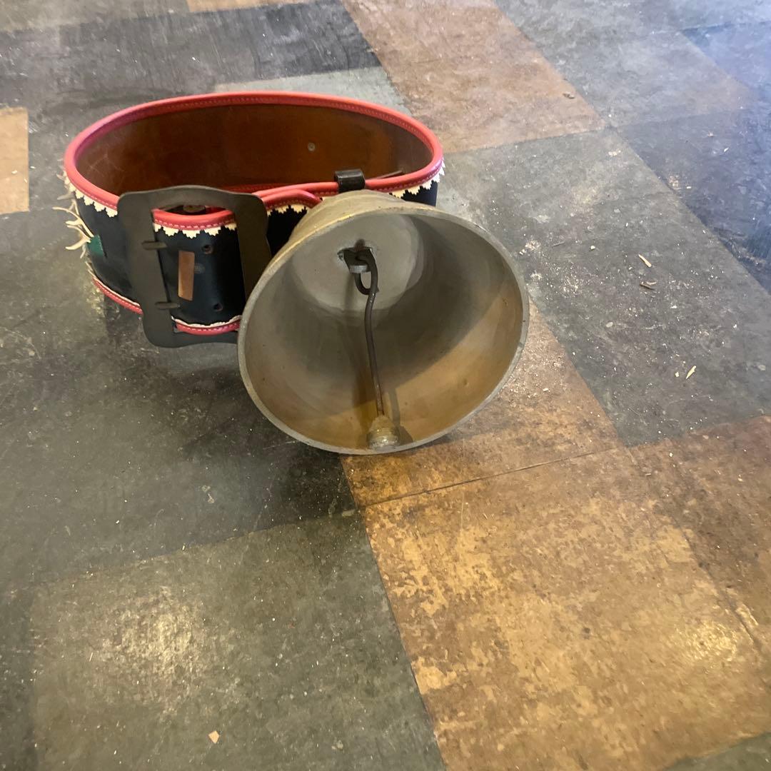 スイス国旗デザイン ホルスターベルト 鐘