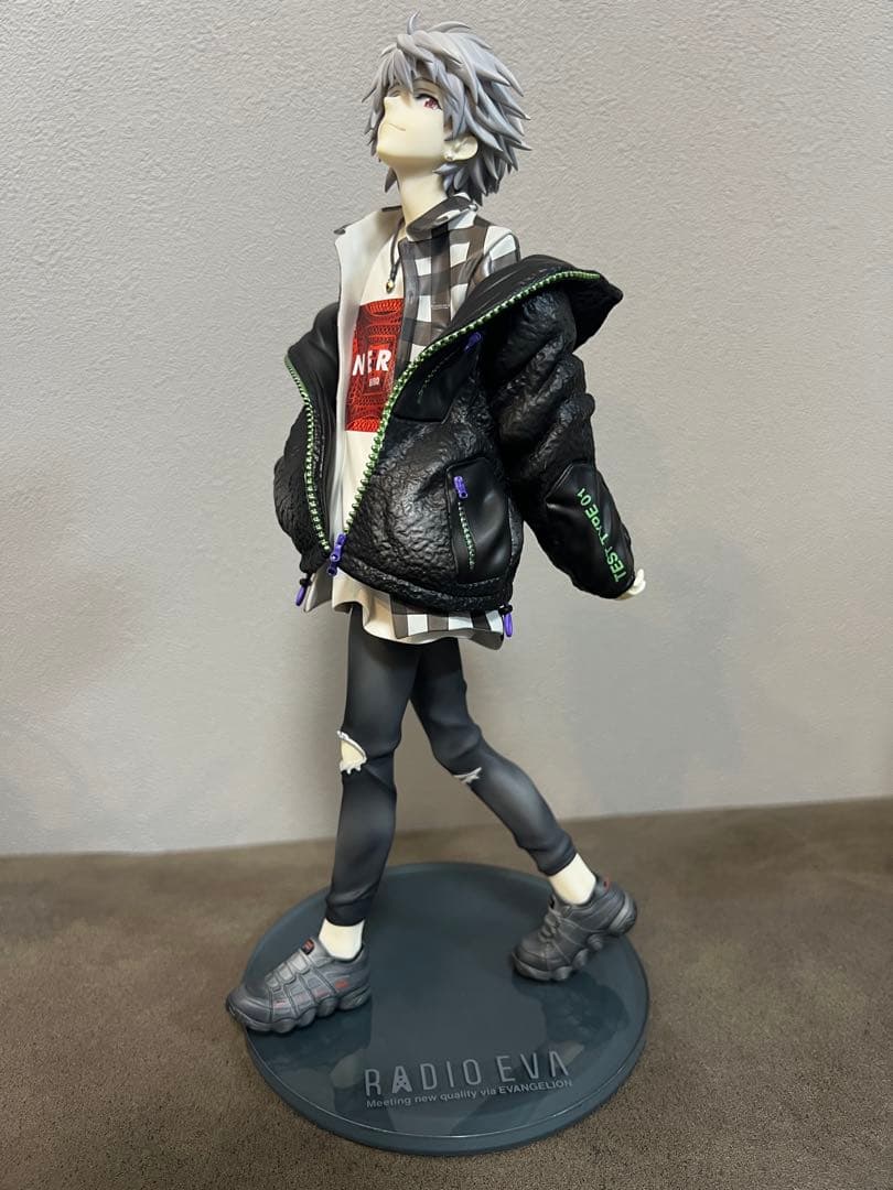 RADIO-EVA ストリートファッション フィギュア 4体セット