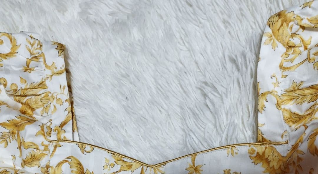 未使用　ChristianDior　カネボウ　コットンエプロン　白×金　ロゴ刺繍