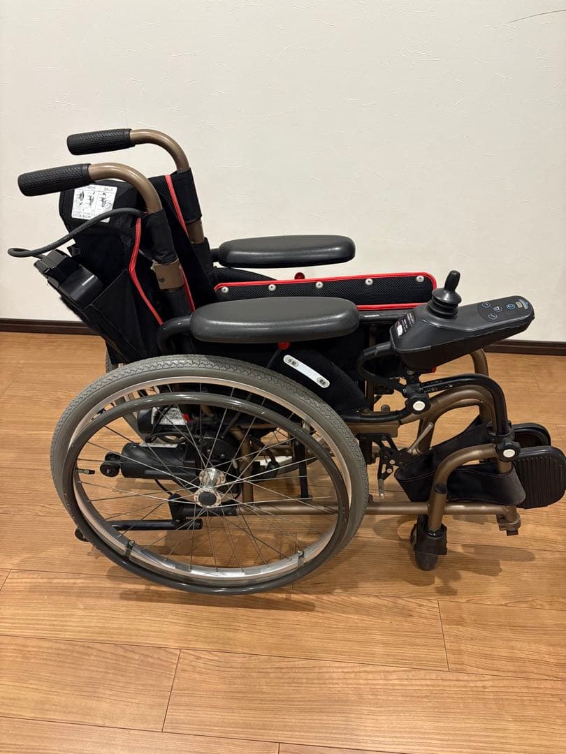 AISIN.中古電動車椅子