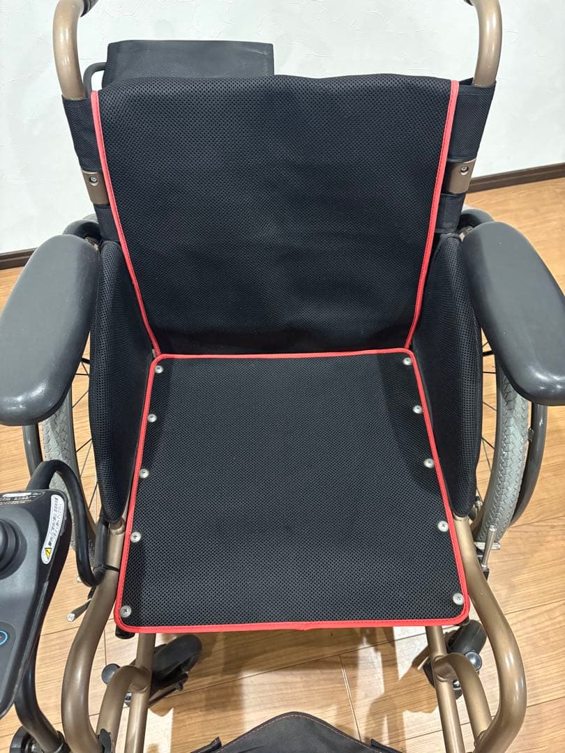 AISIN.中古電動車椅子