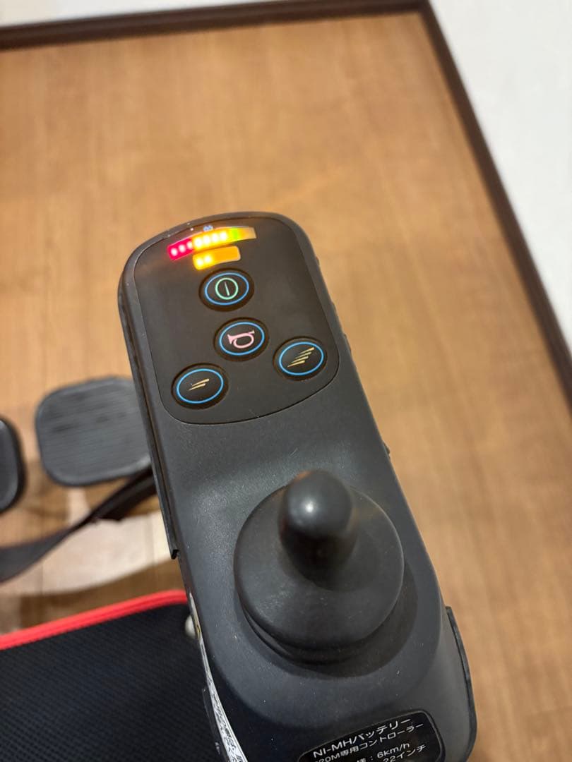 AISIN.中古電動車椅子