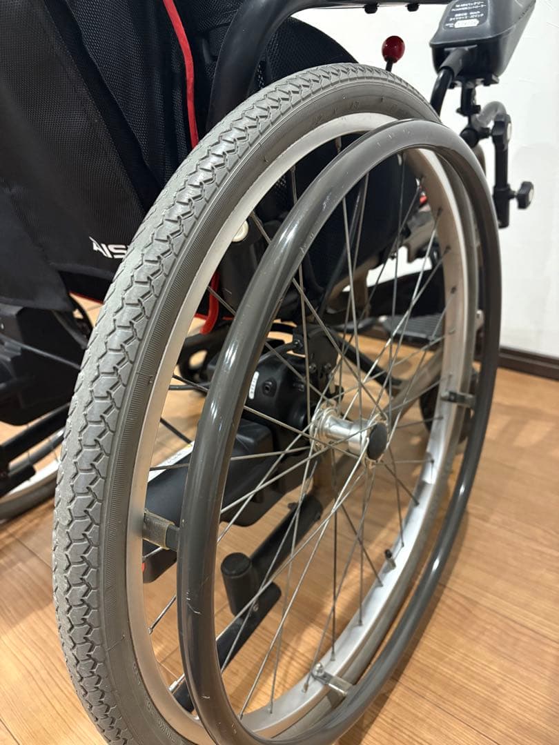 AISIN.中古電動車椅子