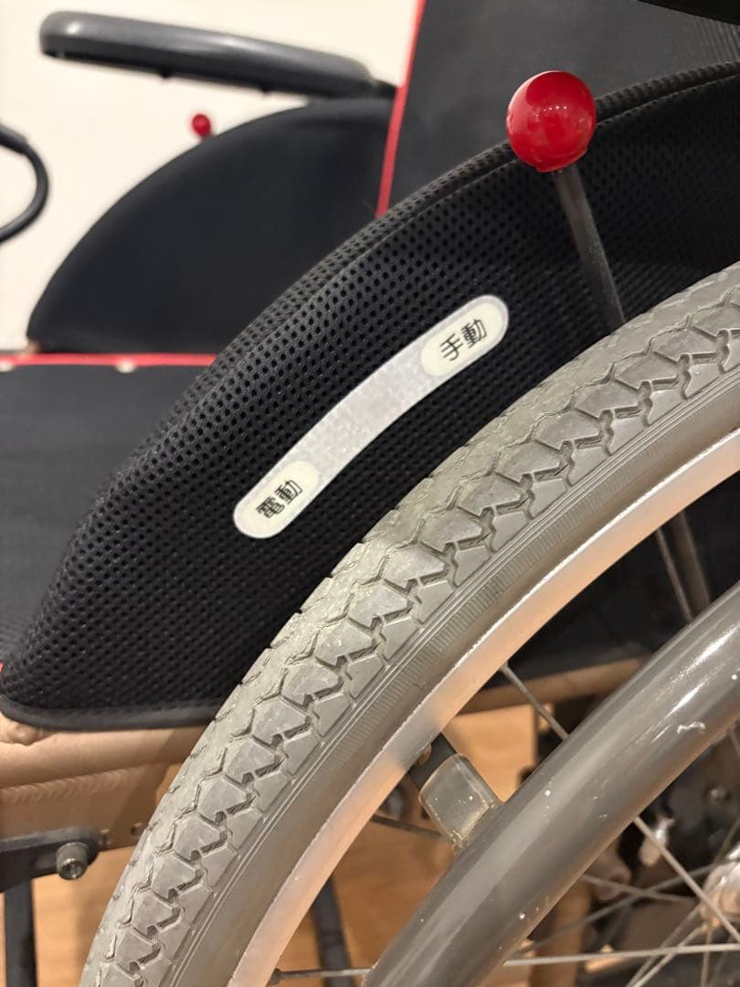 AISIN.中古電動車椅子