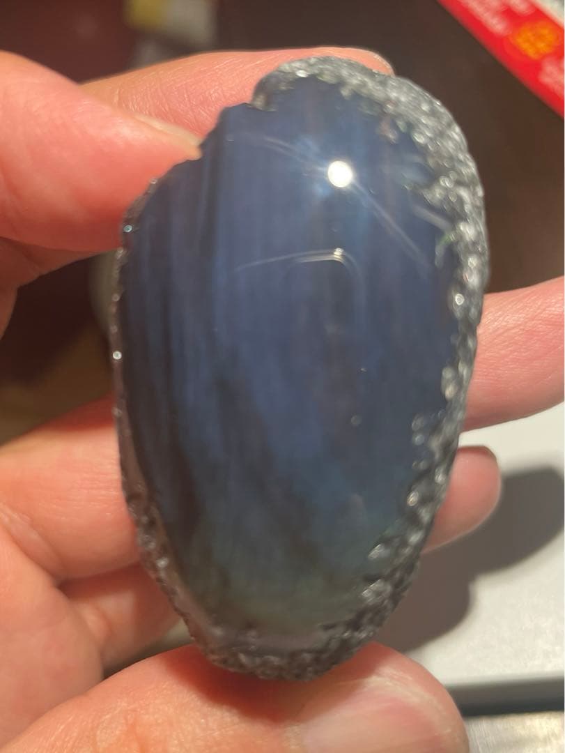 研磨品 十勝石玲瓏 ブルーベースオーロラ レインボーオブシディアン