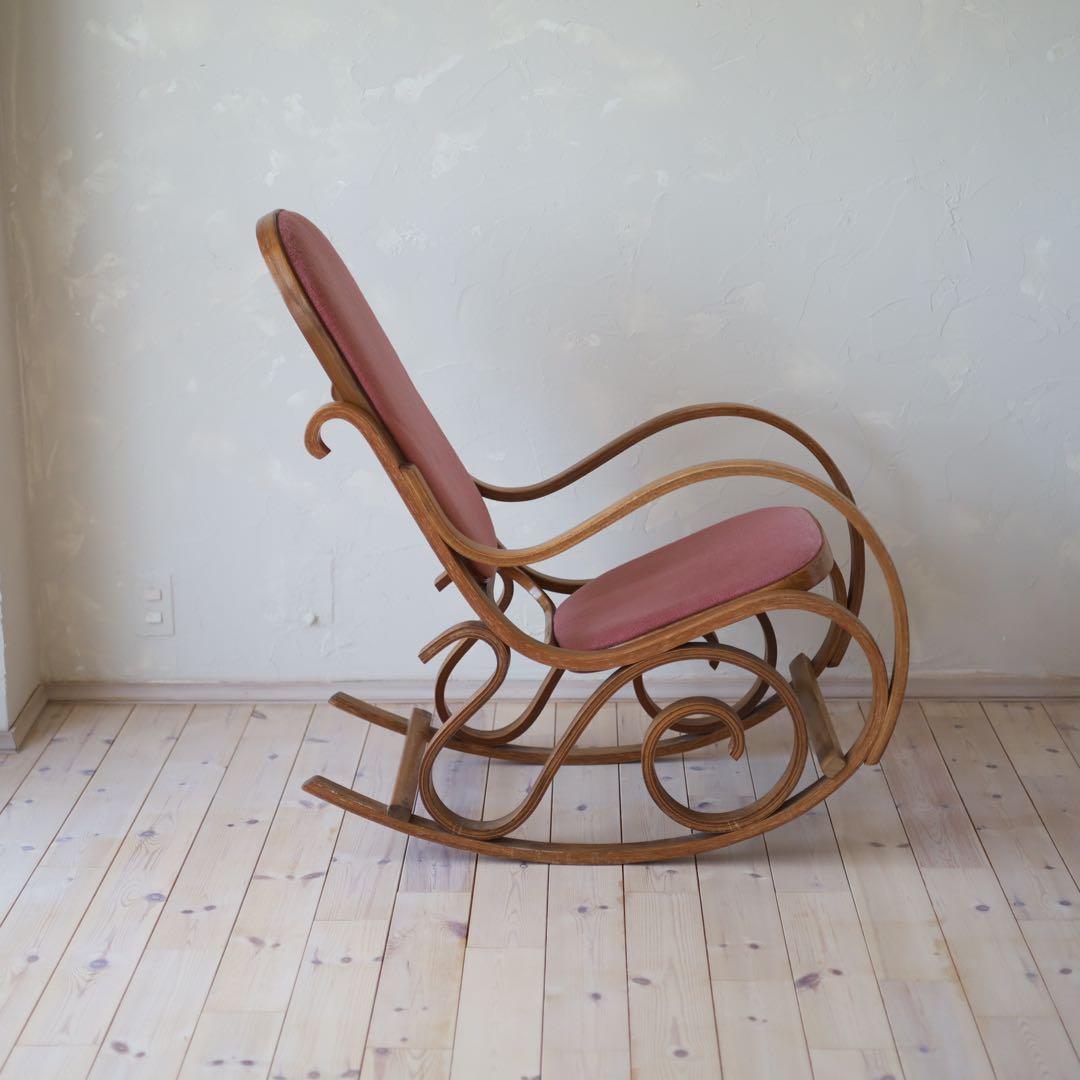 【ヴィンテージ】曲木 ロッキングチェア / ピンククッション