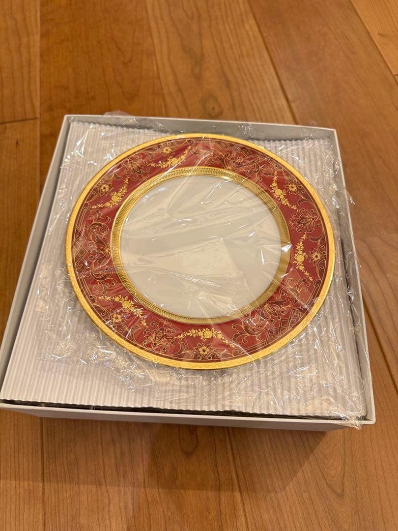 希少新品未使用ノリタケ100周年記念クイーンヘリテージ金彩セット