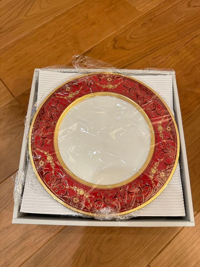 希少新品未使用ノリタケ100周年記念クイーンヘリテージ金彩セット