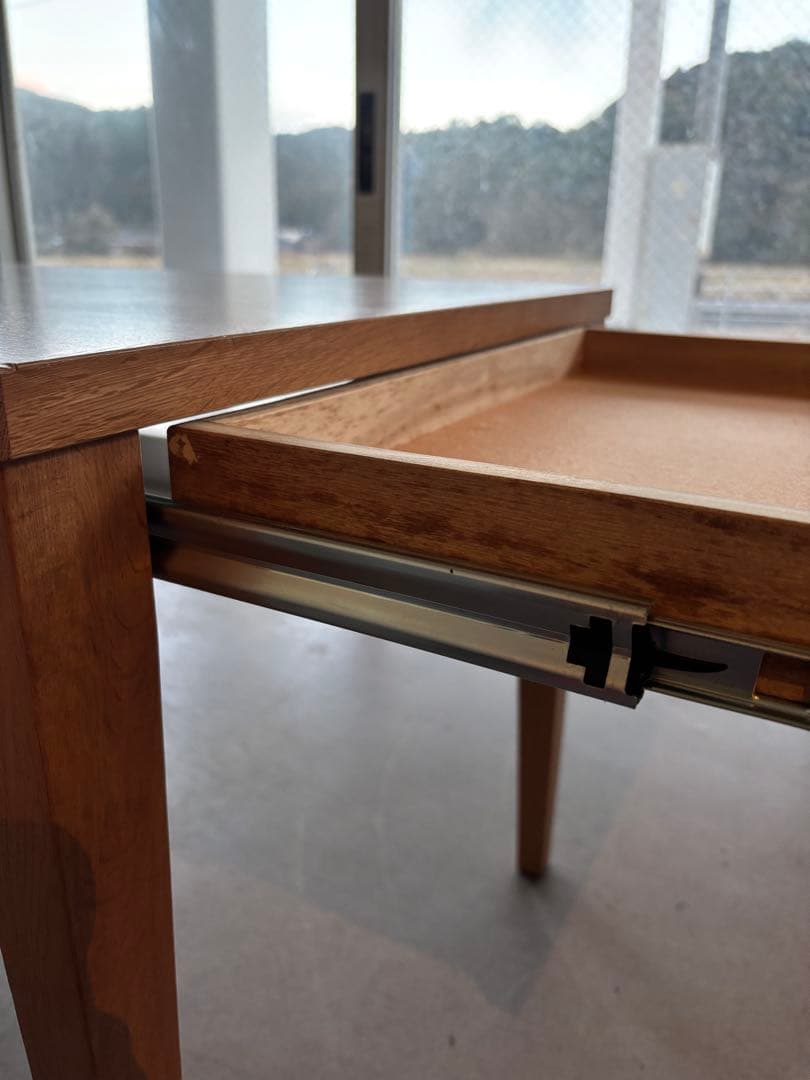 リビングテーブル　ウサミ木工製