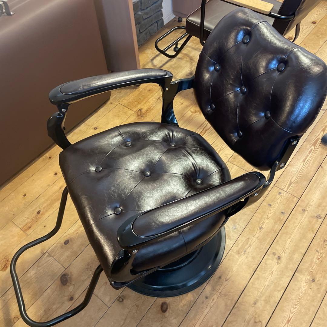 ダークブラウン バーバーチェア 回転式　美容椅子