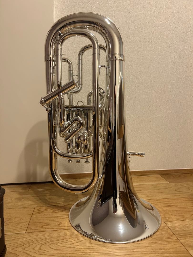 Besson BE767-2 ユーフォニアム 本体 ケース付き - メルカリ