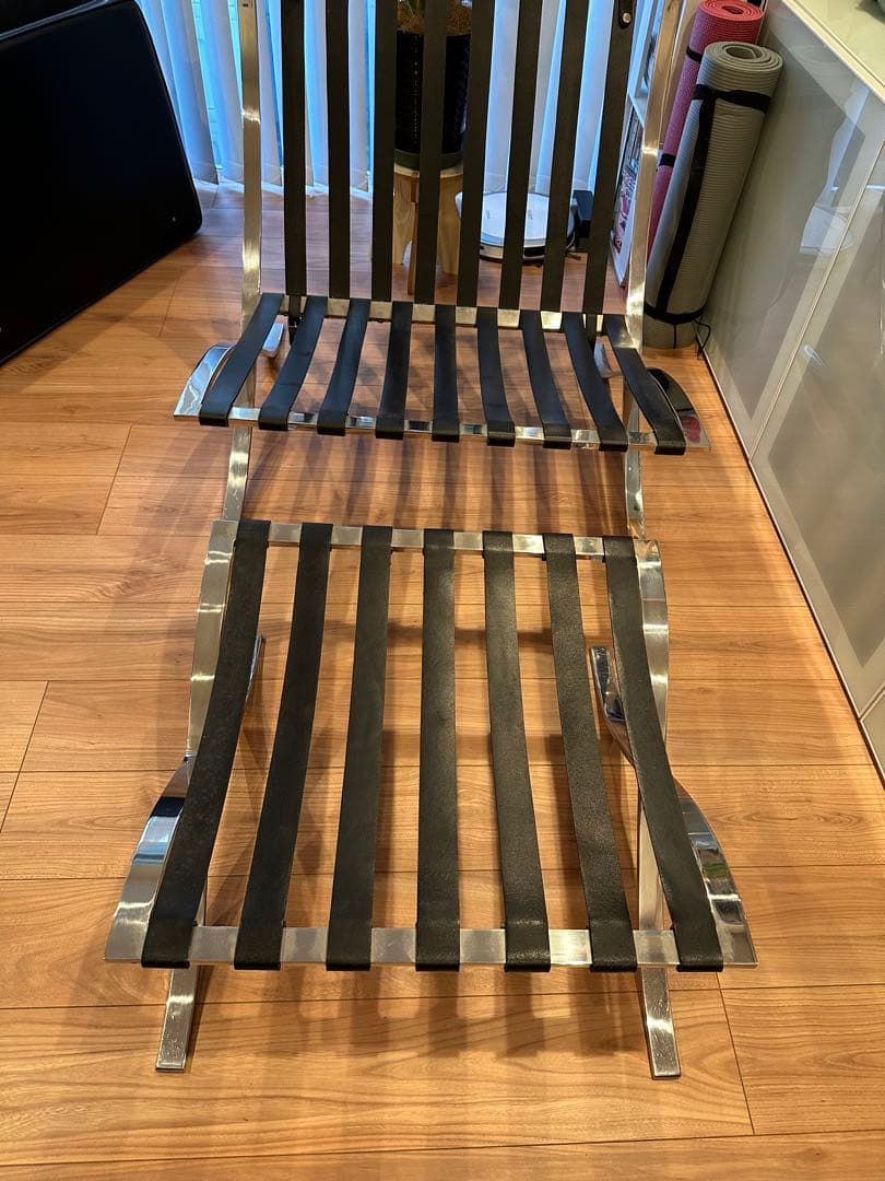 世田谷区引き取り限定　バルセロナチェア　チェア＋オットマンセット