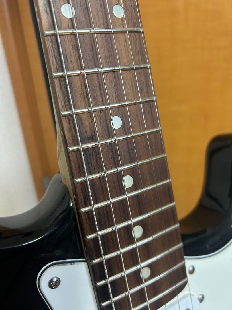 SELDERストラトキャスタータイプ黒 シングルコイル