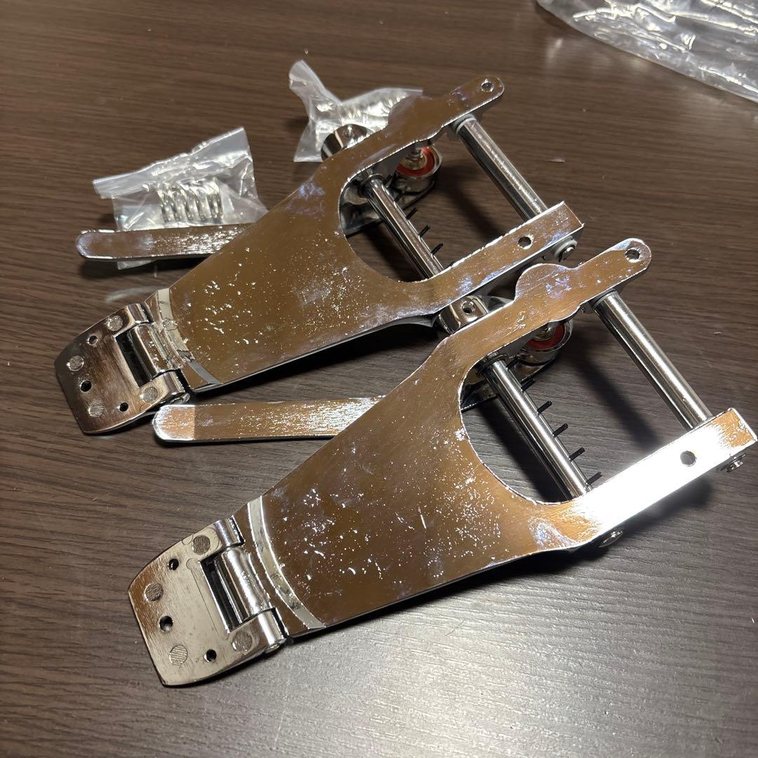 Bigsby Tremolo B70 タイプ Chrome トレモロユニット - メルカリ