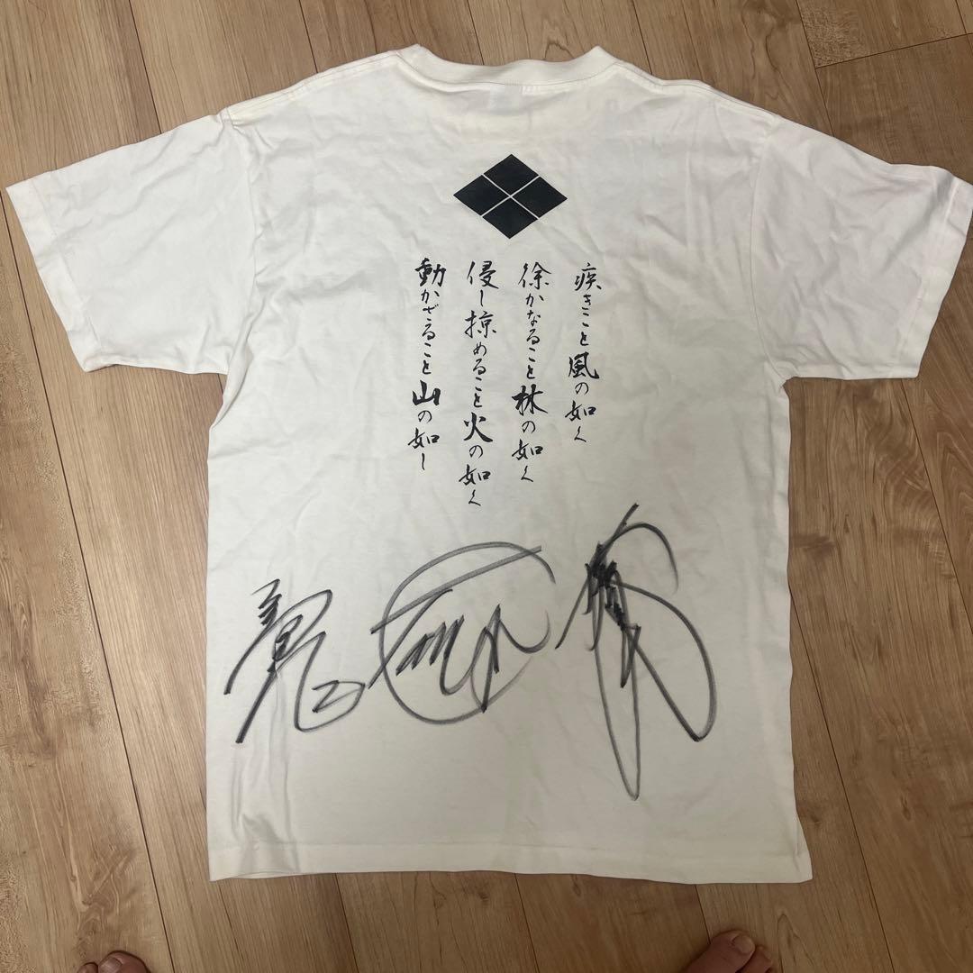 鷹木信悟サイン入りtシャツ - メルカリ