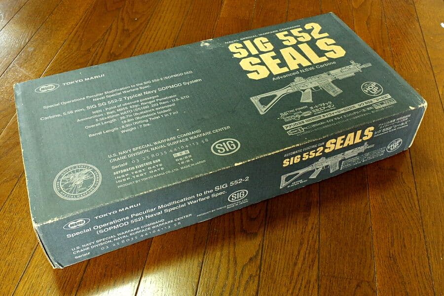 東京マルイ SIG552 シールズ ローマウントベース付き