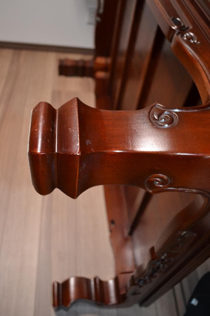 カリモク製彫刻入り紫檀高級座敷机